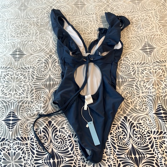 NWT CUPshe one piece with ruffle straps blue size medium - Picture 7 of 8